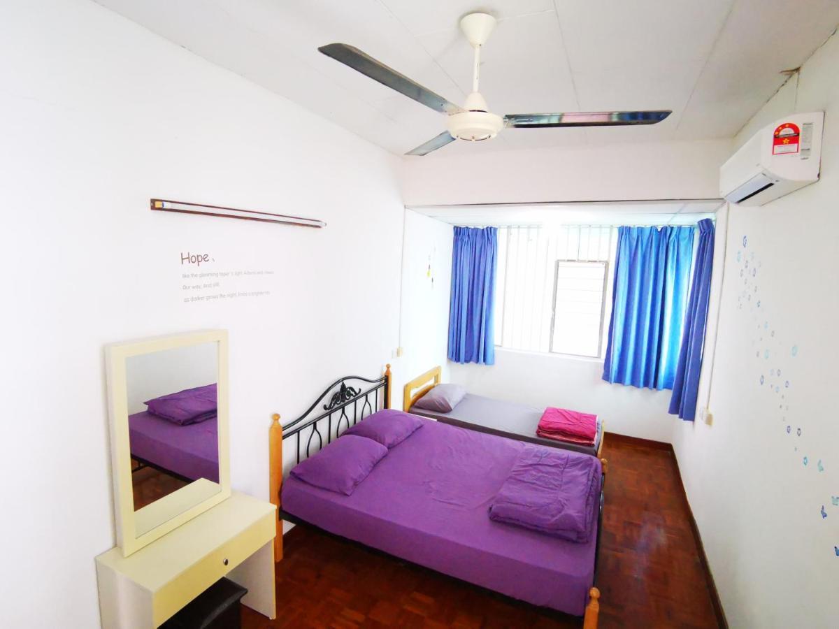 Lpm Room Tanjung Bungah  Exteriér fotografie
