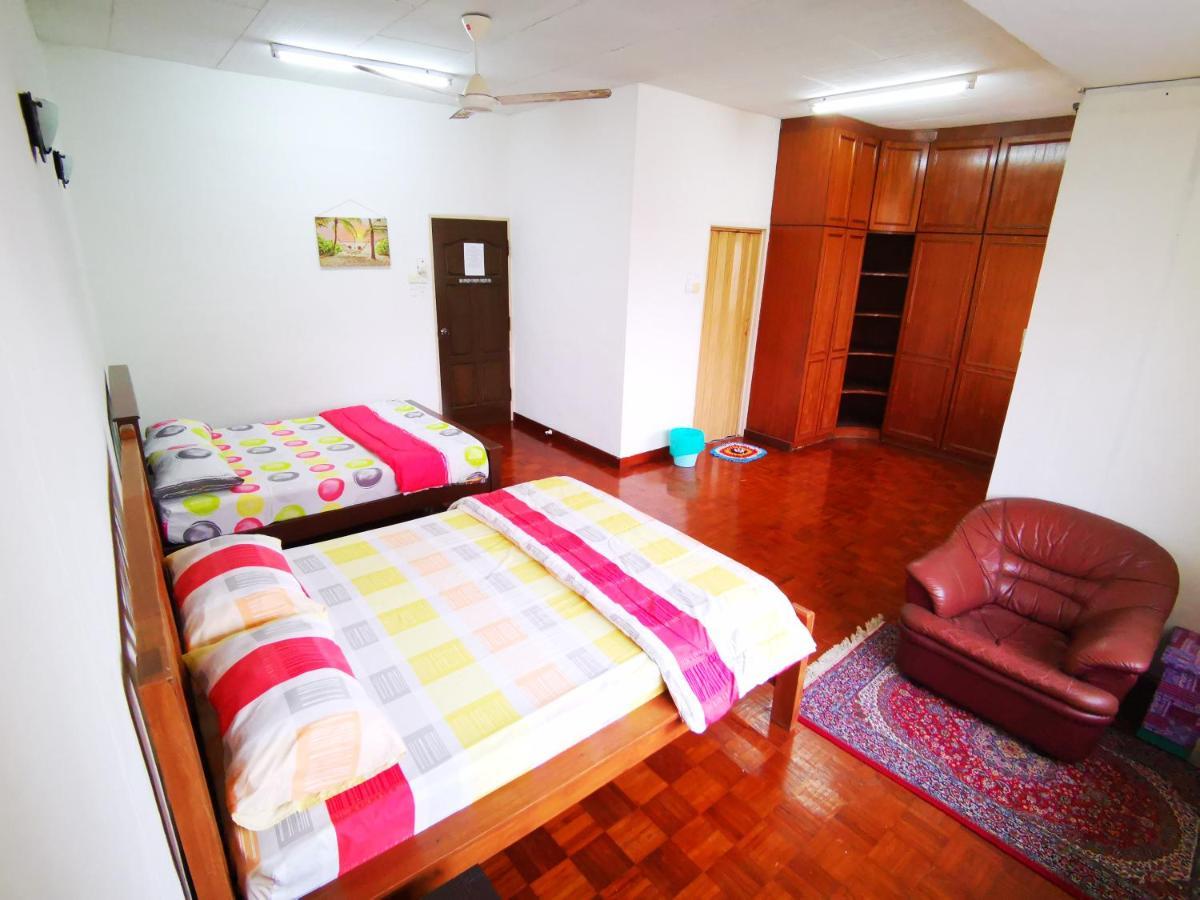 Lpm Room Tanjung Bungah  Exteriér fotografie